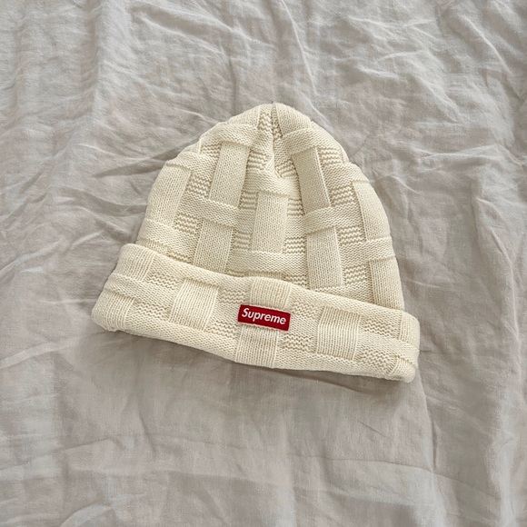 Supreme Other - Supreme Basket Weave Beanie